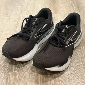 Brooks Glycerin GTS 21 Road Running Shoes Mens 11.5 Wide 2E Black White Sneakers